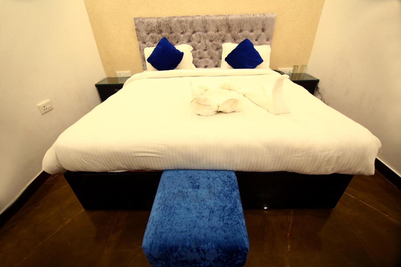 Hotel Gharonda Ришикеш Экстерьер фото