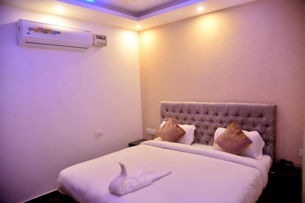 Hotel Gharonda Ришикеш Экстерьер фото