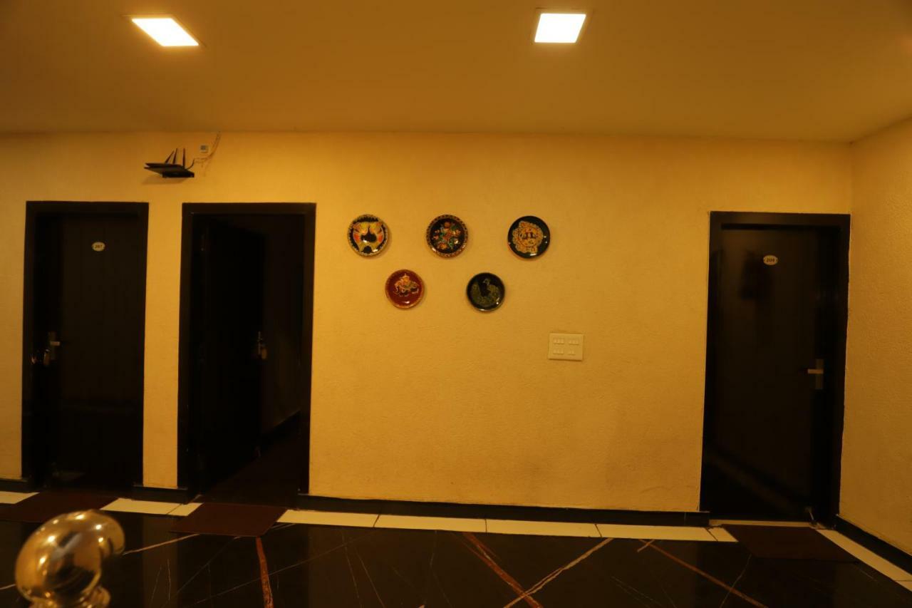 Hotel Gharonda Ришикеш Экстерьер фото